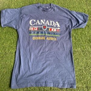 Vintage Canada Graphic T-Shirt - Blue